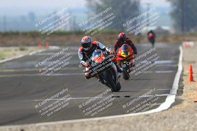 media/Sep-20-2025-TrackDaz (Sat) [[27f0cde673]]/A Group/2pm (Turn 9)/